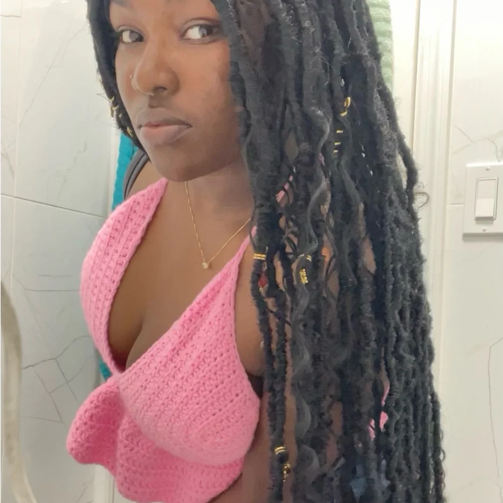 🌸 The TT Top” 🌸 Handmade Crochet Ruffle Bralette Top (Baby Pink) - Picture 4 of 5